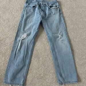 Levi’s 505 Vintage Light Wash Distressed Jeans Size 34x30